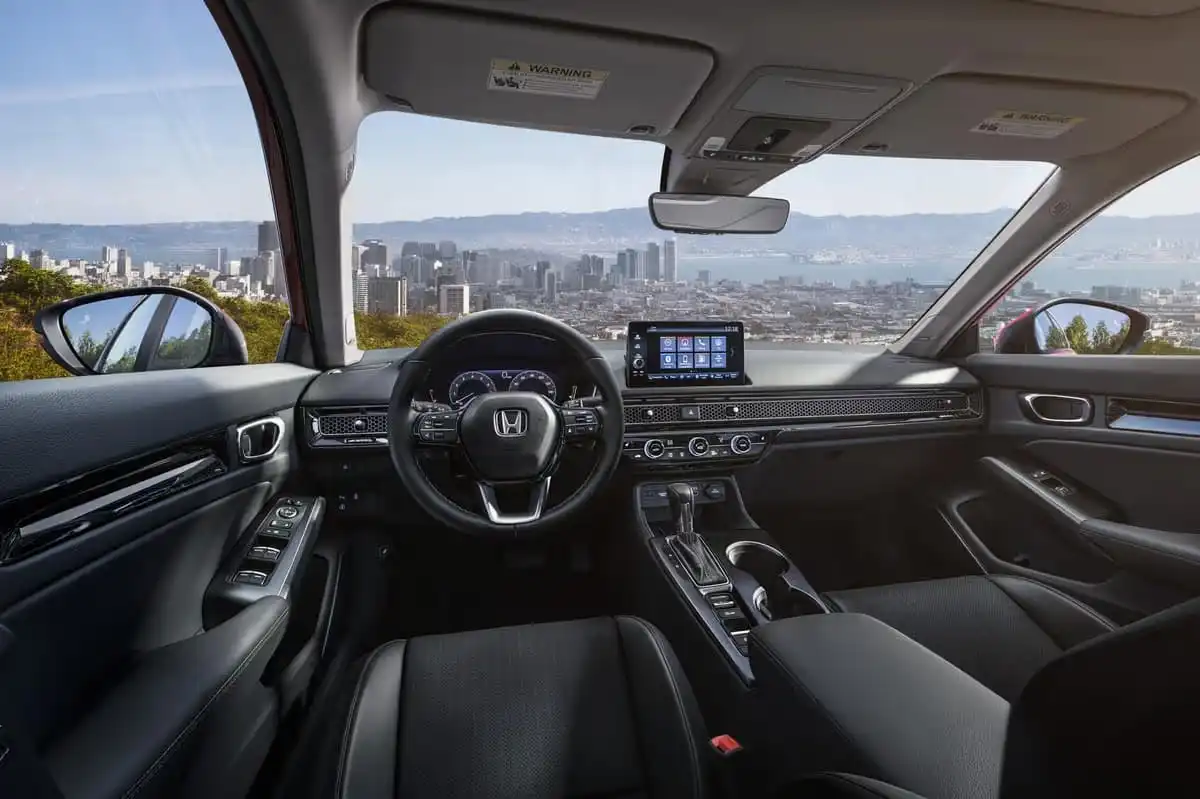 Mid size class suv image 3
